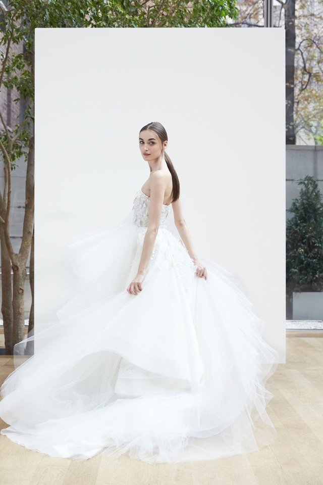 Bộ sưu tập váy cưới tuyệt đẹp của Oscar De La Renta - 12