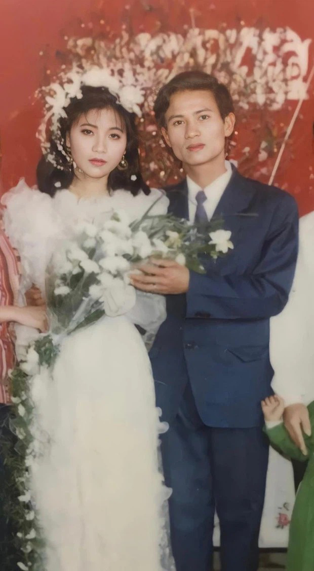 Loạt ảnh cưới của phụ huynh khiến netizen sốc visual: Không đẹp như minh tinh Hong Kong cũng cỡ hot boy, hot girl hồi đó - Ảnh 7.